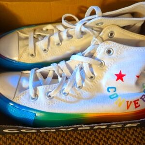 Converse Sz.5;7 Unisex Rainbow SMILEYS